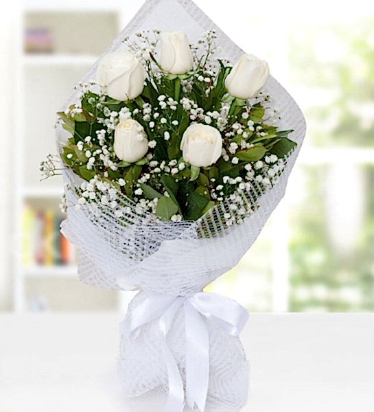5 Adet Beyaz Gül Buketi