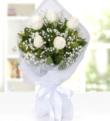 5 Adet Beyaz Gül Buketi
